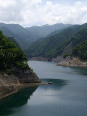 上野ダムの写真15
